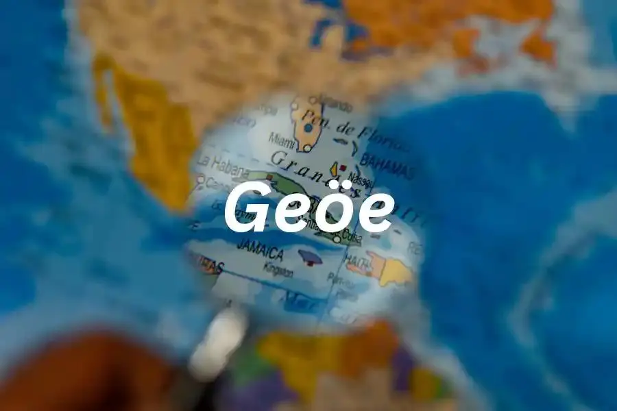 Unraveling Geöe: Bridging the Digital and Physical Realms